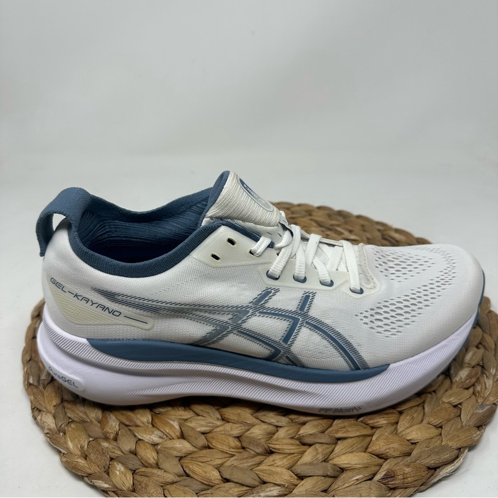Asics Women's Running Shoe in White and Blue